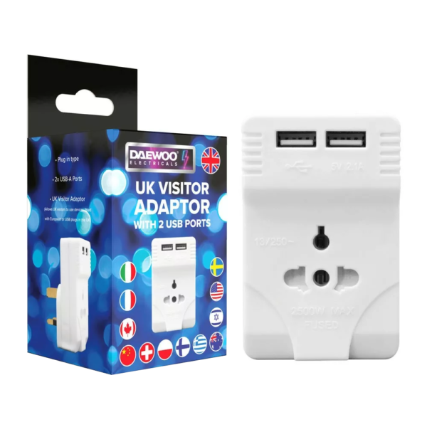 DAEWOO 3 Pin UK Visitor Tourist Adaptor With 2 USB Ports 5V-2.1A - Image 1